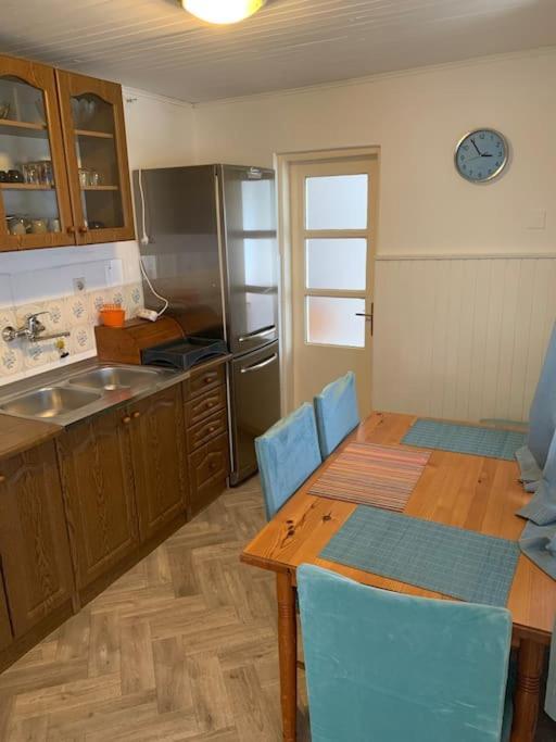 Cheerfull 2-Bedroom With Patio. Close To All Ameneties. Zagreb Buitenkant foto